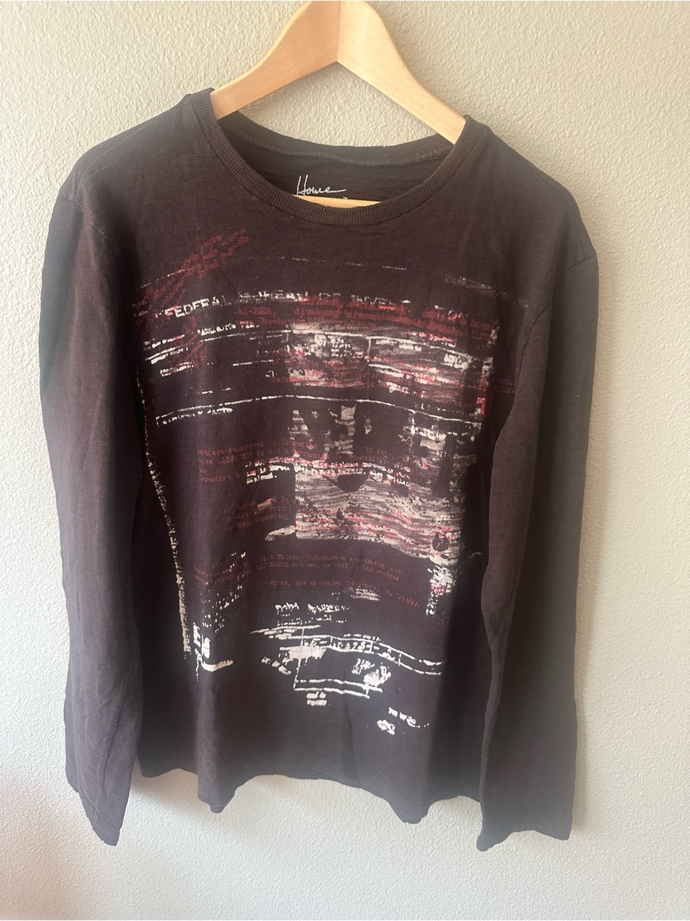 Men's Black Graphic Long-Sleeve Sweater